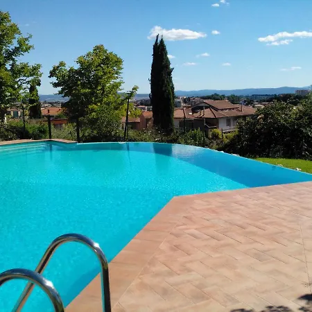 Abbraccio Σιένα